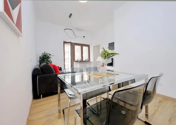 Apartment 4bnb - Cozy Albornoz Flat Rome