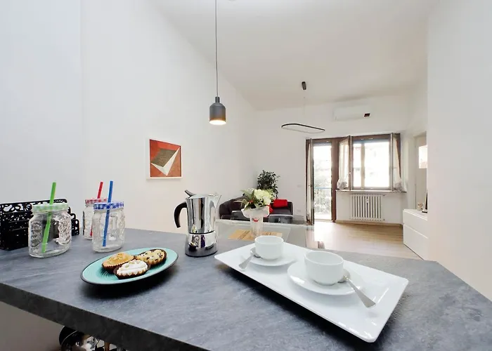 4bnb - Cozy Albornoz Flat Apartment Rome